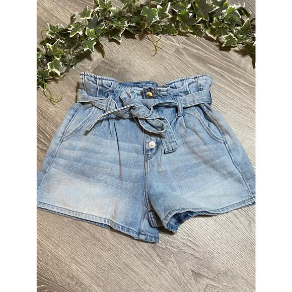 American Eagle jean shorts - Picture 1 of 3
